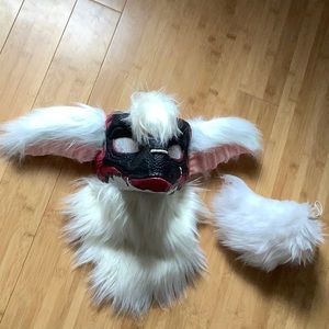 Furred Dino mask fursuit with stub tail